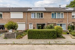 Dokter van Vuurestraat 6, 4271XG Dussen